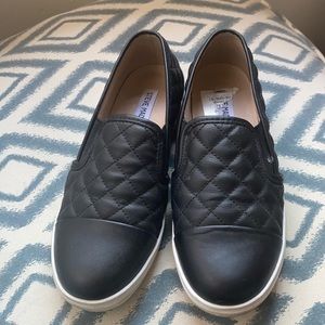 Women’s Steve Madden Slip-On Zaander Size 7.5